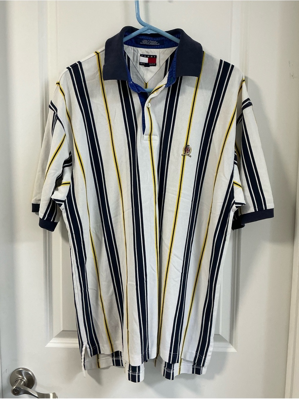 Vintage Tommy Hilfiger Men's Vertical Stripe Crest Logo Polo Shirt 90s Short